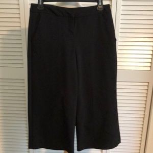 Adrienne Vittadini capris